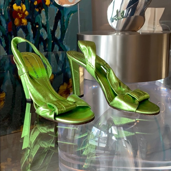 Metallic Green Heels by Diane von Furstenberg sz 7 - Picture 3 of 8